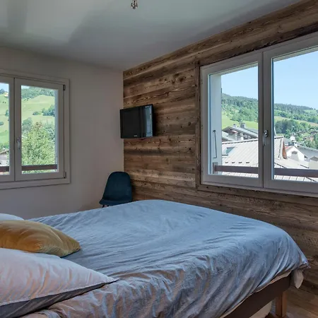 Renove 2 + 1 Cabine, Balcon, Cheminee - Centre De - Fr-1-453-235 Lejlighed *